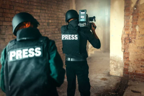 How to Play Counter-Strike 2: A Beginner's Guide