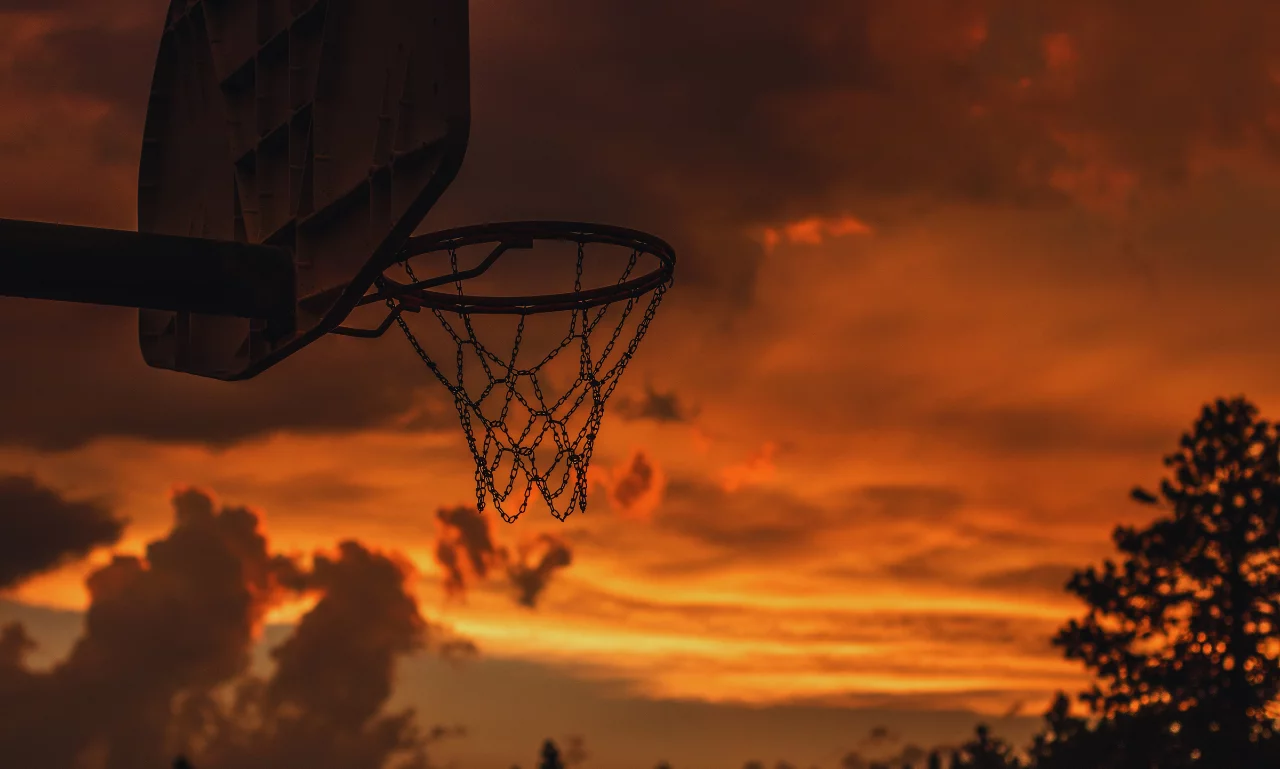 Trasforma la tua casa in una zona di gioco di pallacanestro Arcade con Just Hoops VR